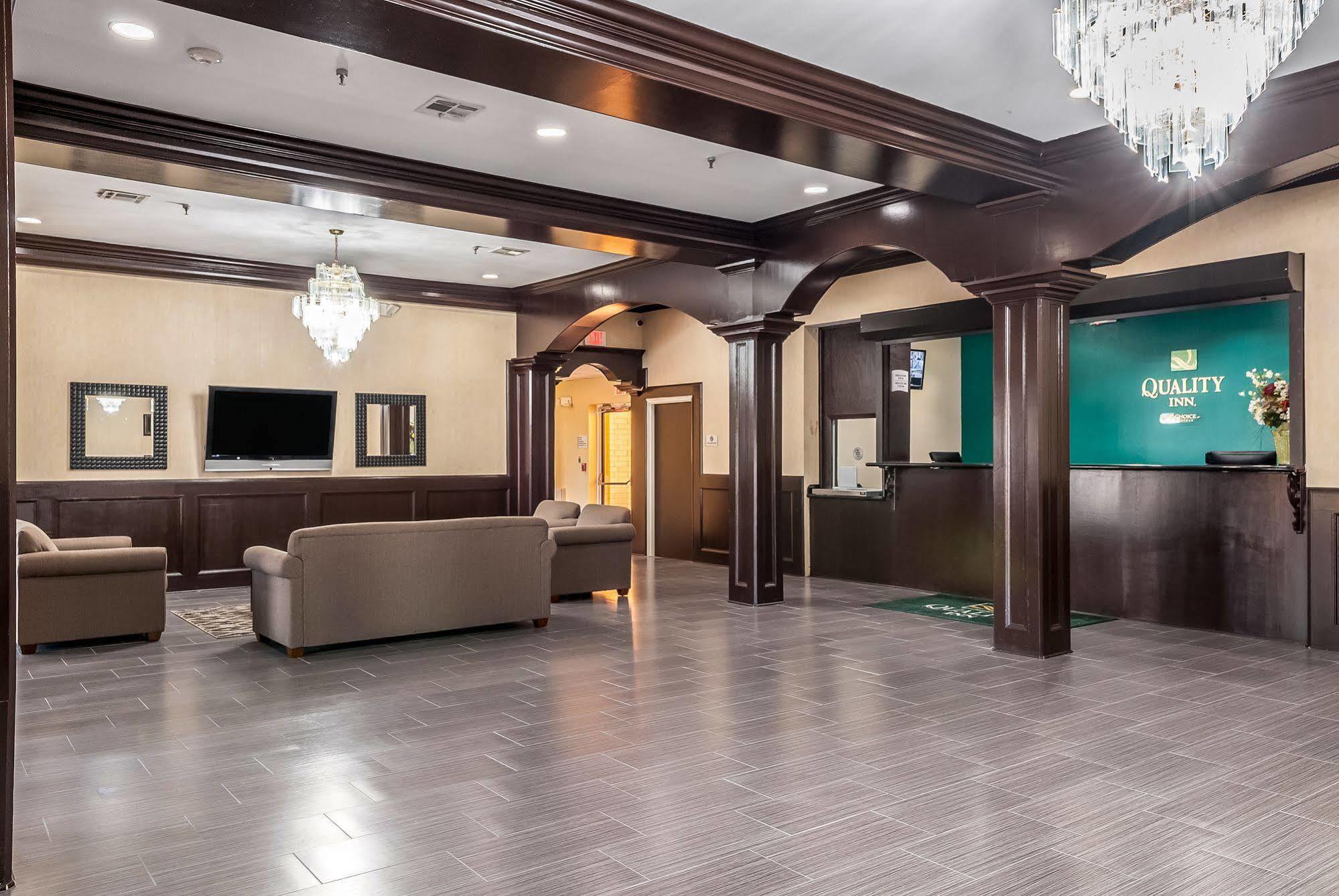 La Quinta New Orleans酒店 外观 照片
